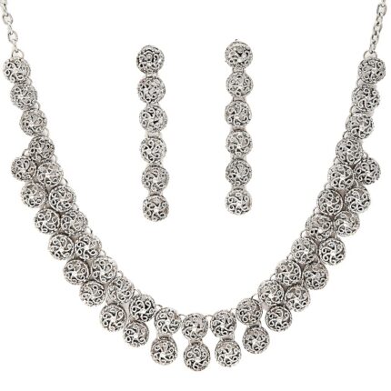 Karatcart Women's Afghani Tribal Oxidised Choker Necklace Set (Silver)
