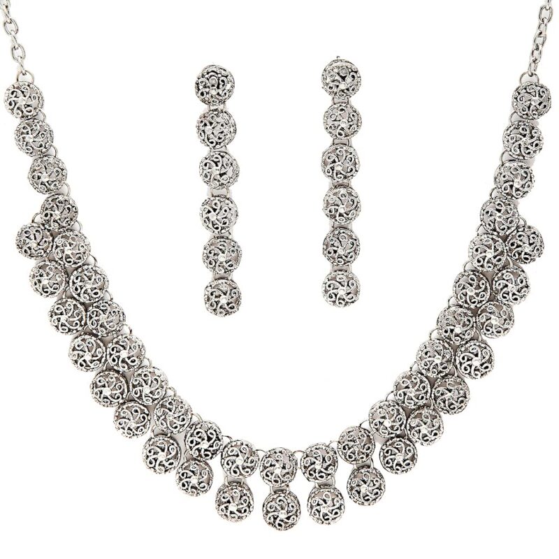 Karatcart Women's Afghani Tribal Oxidised Choker Necklace Set (Silver)